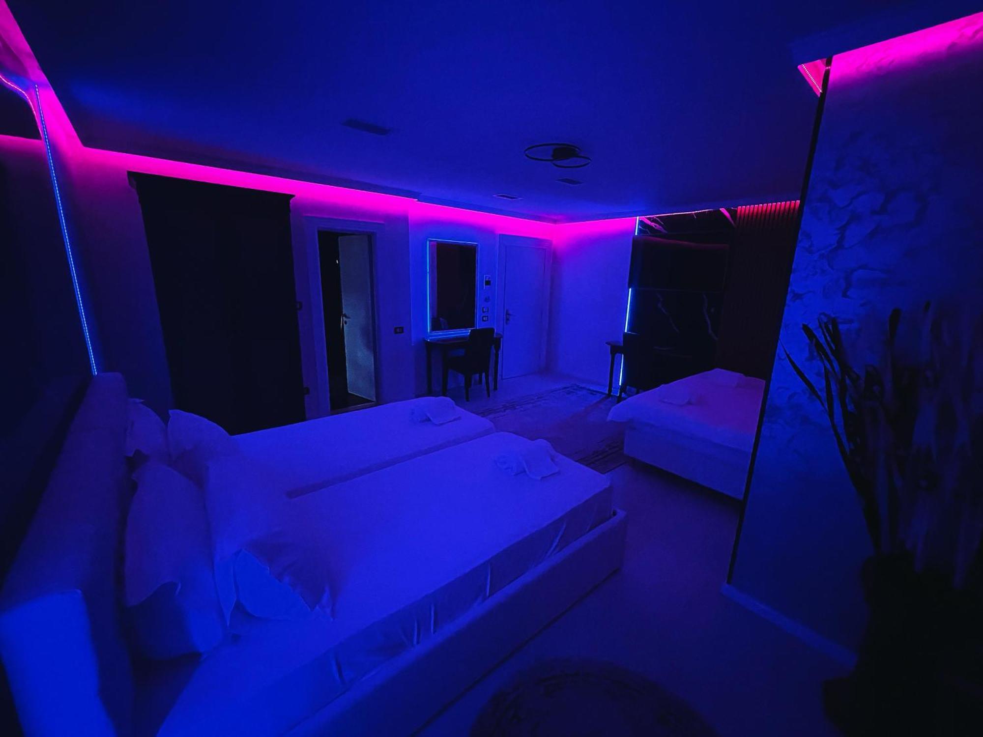 Hotel Rosa Blu Tirana