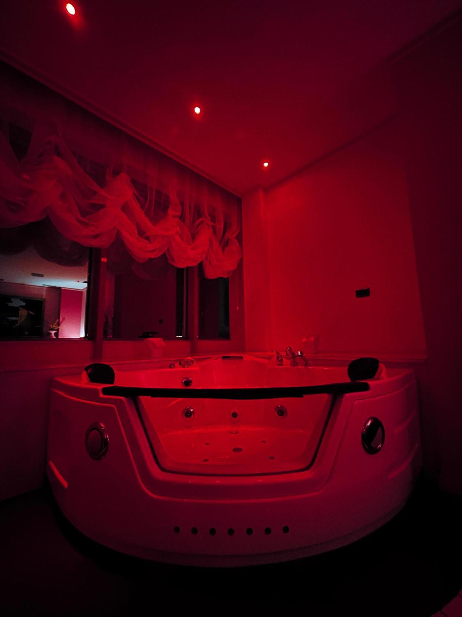 Rosa Blu Tirana